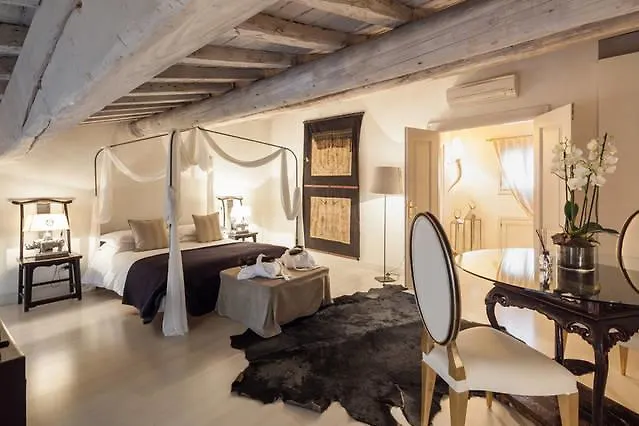 Casa San Domenico contacts